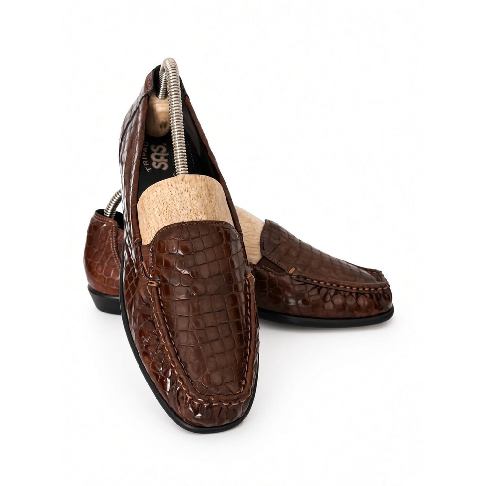SAS Joy Slip On Loafers Croc Embossed Leather Womens Sz 8.5 M Brown Shoes NWOT
